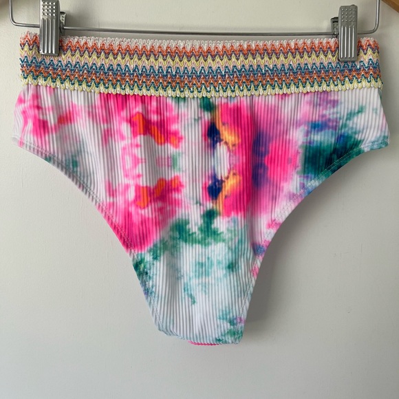Cupshe Tie Dye Two Piece Swimsuit - Picture 4 of 8